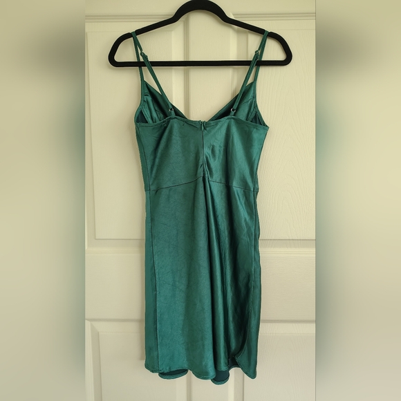 Motel Emerald Green Satin Bustier Fit & Flare Mini Dress, Size Medium - Picture 2 of 4